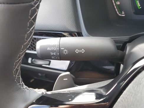 Used 2025 Honda Civic Sport Touring image 21