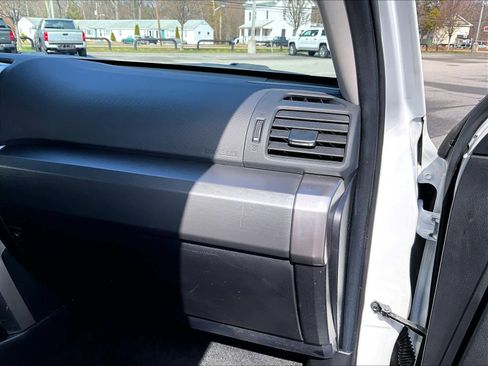 Used 2024 Toyota 4Runner SR5 Premium image 20