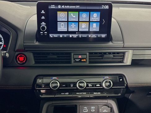 Used 2023 Honda Pilot TrailSport image 38