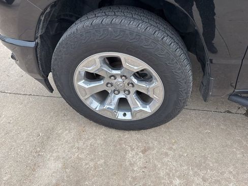 Used 2021 RAM 1500 Big Horn image 12