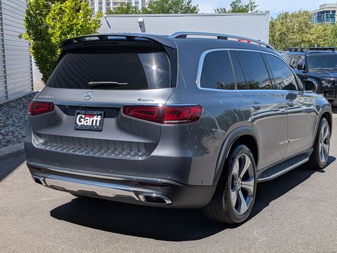 Used 2021 Mercedes-Benz GLS 450 4MATIC image 3