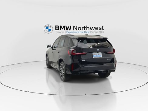Used 2023 BMW X1 xDrive28i w/ M Sport Package AWD/4WD image 13
