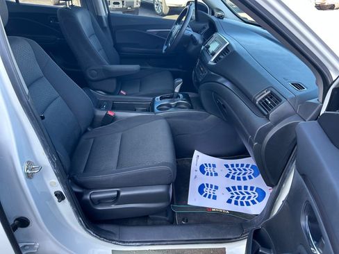 Used 2019 Honda Ridgeline Sport image 30