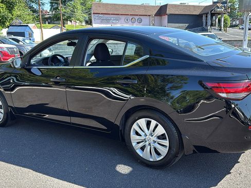 Certified 2025 Nissan Sentra S FWD image 22