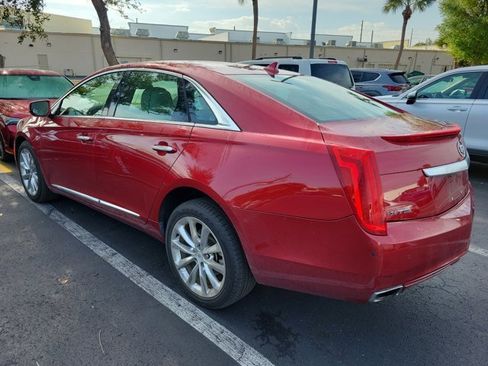 Used 2014 Cadillac XTS Luxury w/ Driver Awareness Package image 3