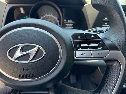 Used 2023 Hyundai Elantra Blue FWD image 35