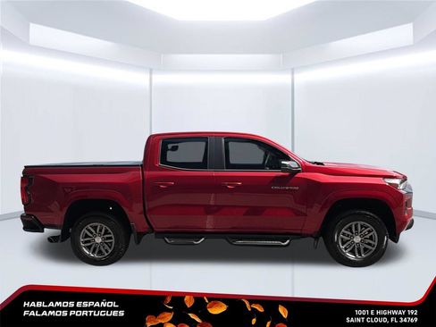 Used 2024 Chevrolet Colorado LT w/ LT Convenience Package RWD image 8