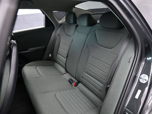 Used 2025 Kia K4 EX FWD image 35