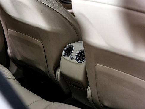 Used 2017 Mercedes-Benz GLC 300 image 40