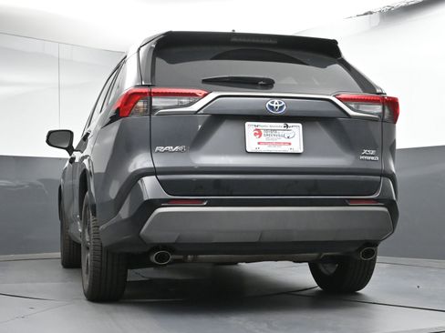Used 2021 Toyota RAV4 XSE image 28