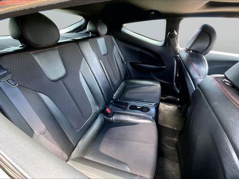 Used 2019 Hyundai Veloster Turbo FWD image 19
