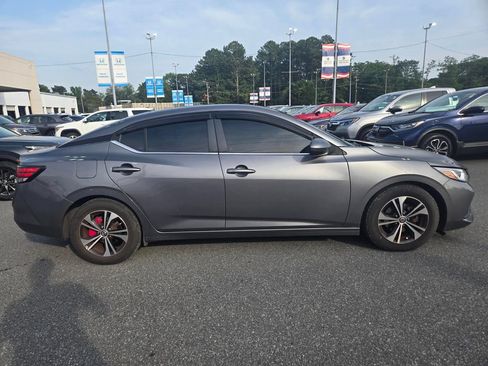Used 2022 Nissan Sentra SV FWD image 4