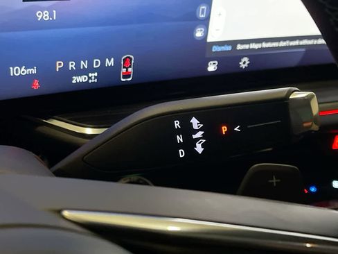Used 2024 Buick Envision Preferred AWD/4WD image 20