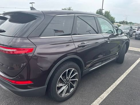 Used 2023 Lincoln Corsair AWD w/ Equipment Group 101A image 3