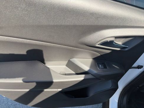 New 2026 Chevrolet Trax LT w/ Midnight Edition FWD image 12