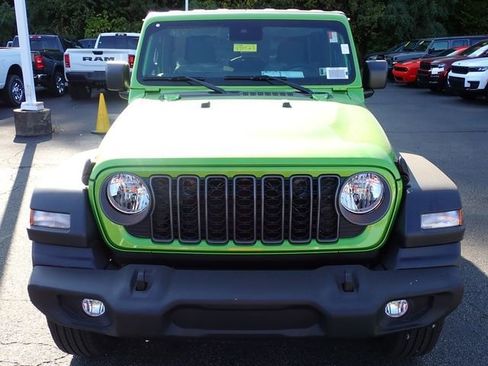 New 2025 Jeep Wrangler Sport S image 10