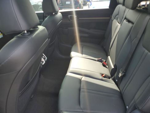 New 2026 Kia Sorento S w/ S Panoramic Sunroof Package FWD image 11