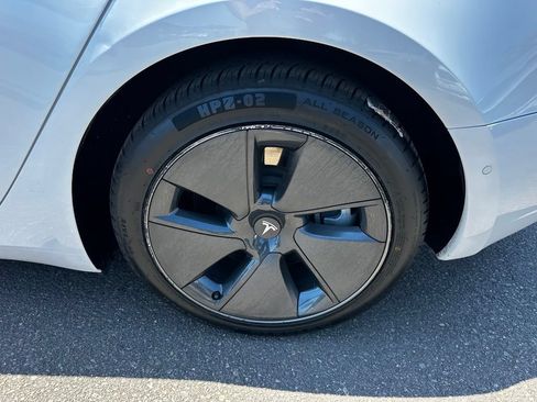 Used 2022 Tesla Model 3 RWD image 10