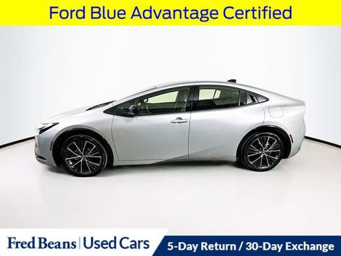 Used 2026 Toyota Prius XLE image 5