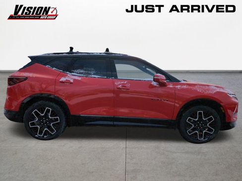 Used 2023 Chevrolet Blazer RS w/ Driver Confidence II Package image 4