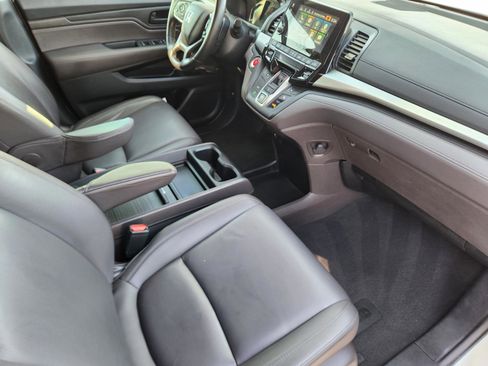 Used 2018 Honda Odyssey EX-L image 8