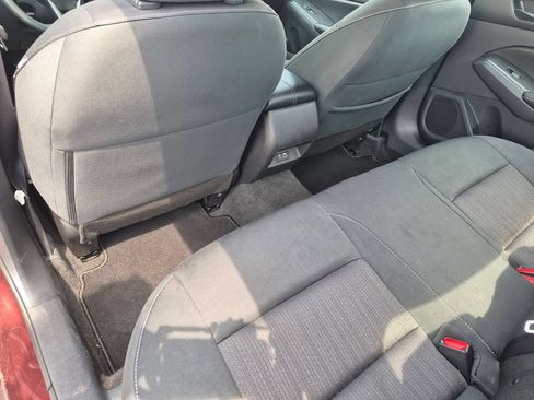Used 2025 Nissan Altima 2.5 SV FWD image 21