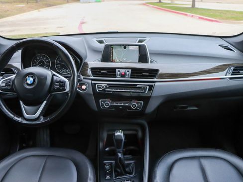 Used 2017 BMW X1 xDrive28i AWD/4WD image 25