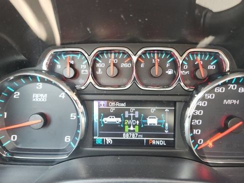 Used 2018 Chevrolet Silverado 1500 LT w/ Texas Edition RWD image 37