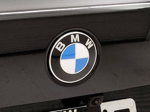 Used 2026 BMW X5 sDrive40i w/ M Sport Package image 9