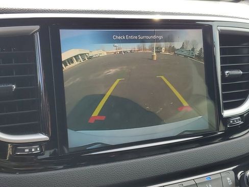 Used 2025 Chrysler Pacifica Select FWD image 20
