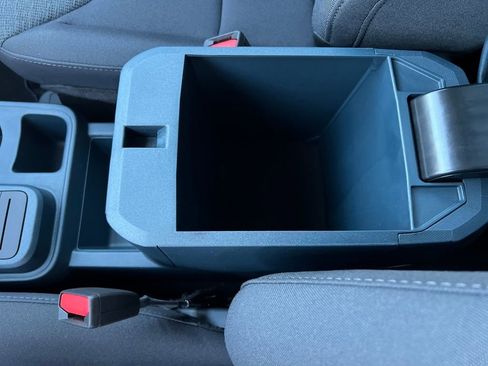 New 2025 Ford Maverick XL w/ Equipment Group 101A image 16