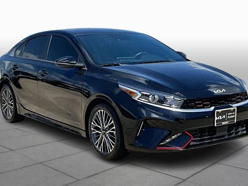 Certified 2024 Kia Forte GT-Line FWD image 3