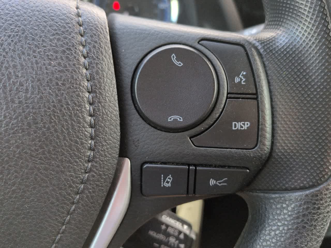 Used 2017 Toyota Corolla LE FWD image 23