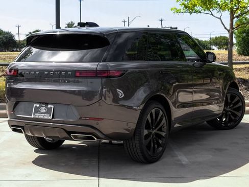 New 2026 Land Rover Range Rover Sport Dynamic SE AWD/4WD image 9