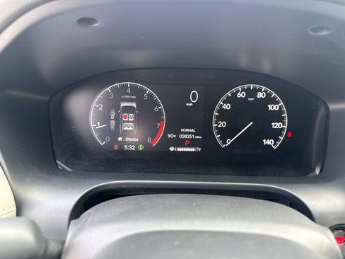 Used 2024 Honda HR-V LX image 17