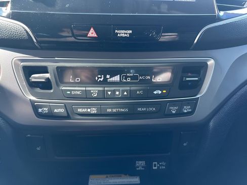 Used 2022 Honda Pilot Special Edition image 19