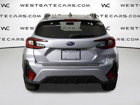 Used 2024 Subaru Crosstrek 2.0i Premium AWD/4WD image 4