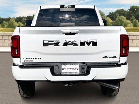 New 2026 RAM 2500 Limited w/ Towing Technology Group image 4