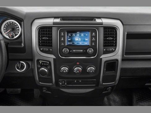 Used 2019 RAM 1500 Tradesman RWD image 5