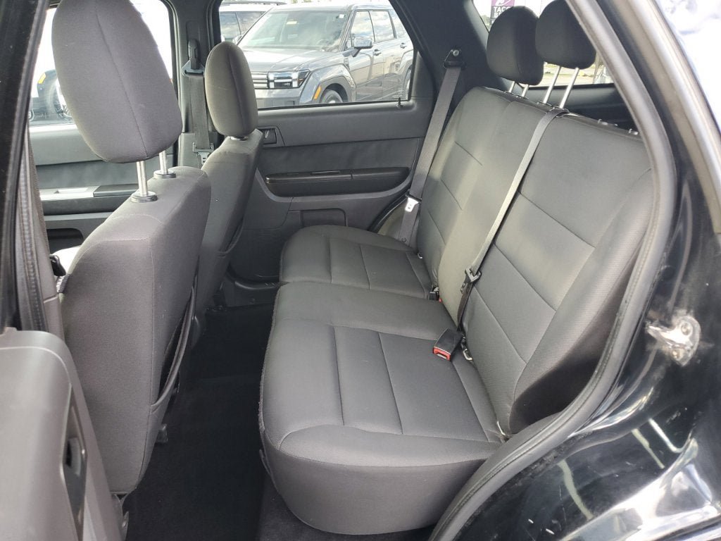 Used 2012 Ford Escape XLT FWD image 38