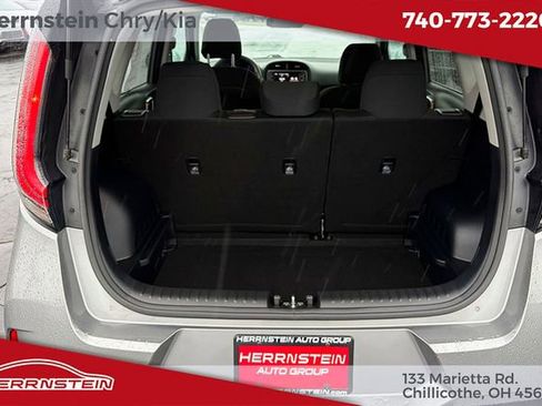 Used 2024 Kia Soul LX w/ Option Group 015 FWD image 26
