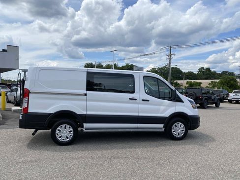 Used 2025 Ford Transit 250 Low Roof w/ Exterior Upgrade Package RWD image 2