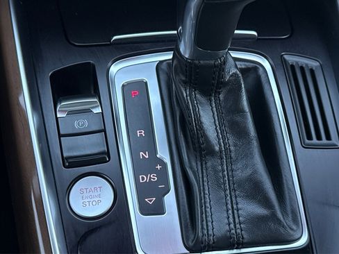 Used 2017 Audi Q5 2.0T Premium Plus w/ Premium Plus Package image 31