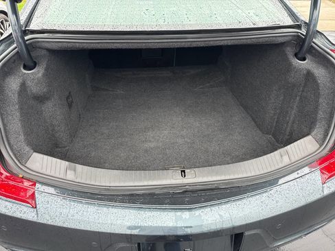 Used 2019 Cadillac XTS Luxury image 10