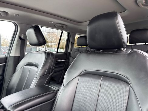 Used 2023 Jeep Grand Cherokee 4WD 4xe w/ Luxury Tech Group II image 15