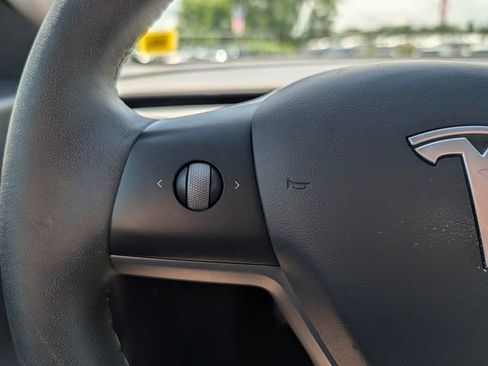 Used 2021 Tesla Model 3 Standard Range Plus RWD image 20