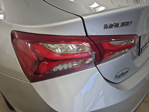 Certified 2022 Chevrolet Malibu LT FWD image 38