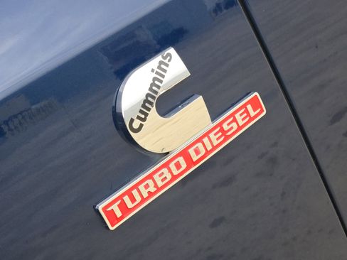 Used 2022 RAM 2500 Laramie image 12