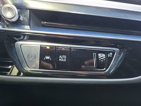 Used 2024 Cadillac Lyriq Luxury AWD/4WD image 19