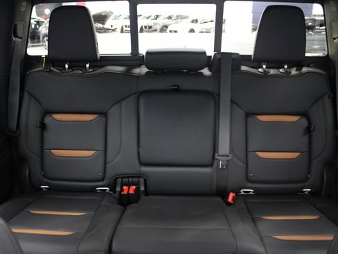 Used 2024 GMC Sierra 1500 AT4 w/ Technology Package image 45